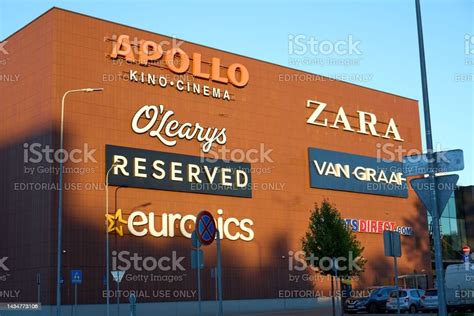 Shopping and entertainment centre AKROPOLE.